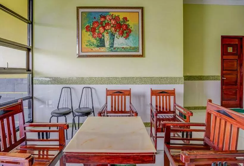 هتل Oyo 90951 Anugerah Syariah Homestay