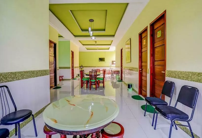هتل Oyo 90951 Anugerah Syariah Homestay
