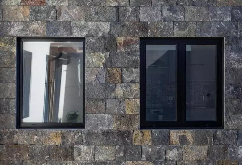 پانسیون Carvão Pdl Inn