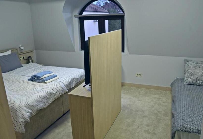 پانسیون City Smart