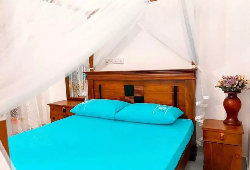 Pension Coco Mount Mirissa