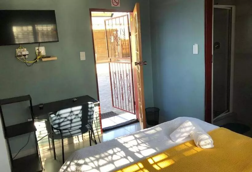 ペンション Pozi Guest House