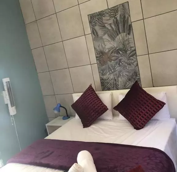 ペンション Pozi Guest House