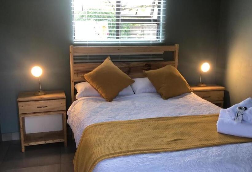 פנסיון Pozi Guest House