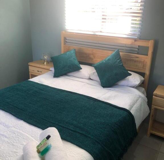 פנסיון Pozi Guest House