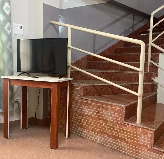 Majatalo The Palm Guest House