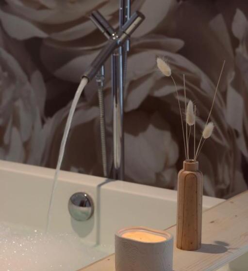 تختخواب و صبحانه Casa Honey