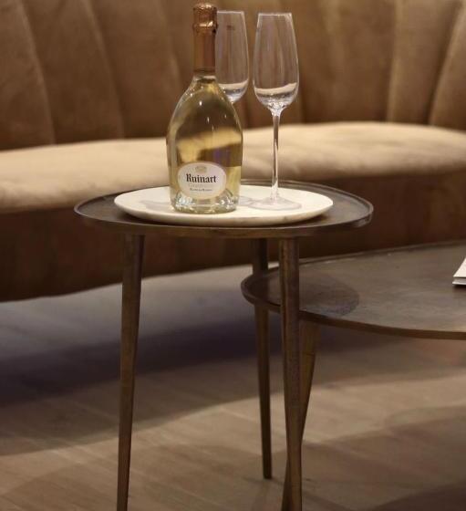 تختخواب و صبحانه Casa Honey