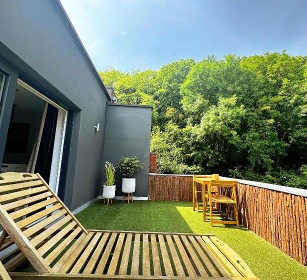 تختخواب و صبحانه Casa Honey