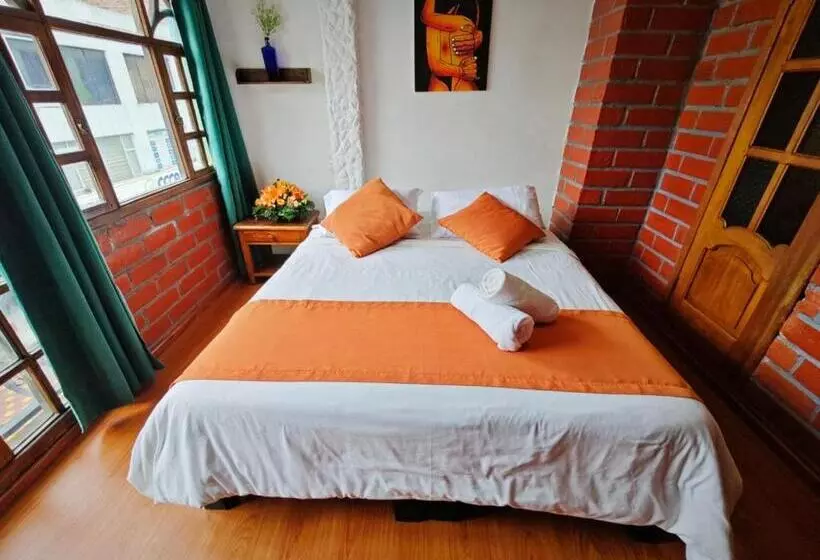 Aamiaismajoitus (B&B) La Alegría Hostel