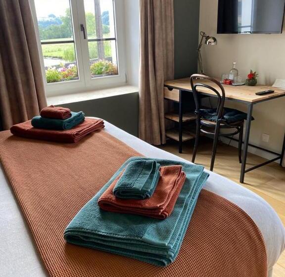 Bed and Breakfast La Maison Blanche De Martué