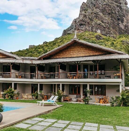 Boutik Le Morne Holiday Apartments