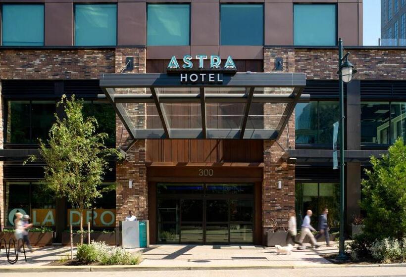 Astra Hotel, Seattle, A Tribute Portfolio Hotel By Marriott No Resort Fees