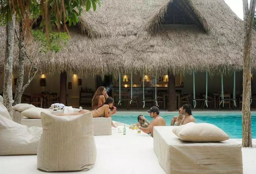 هتل Magic Xcacel Tulum