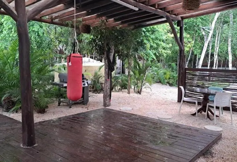 ホテル Magic Xcacel Tulum