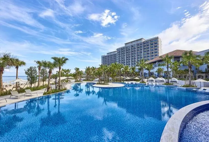 Ryukyu Hotel & Resort Nashiro Beach