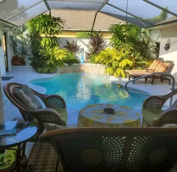 Majatalo 2 Private Cabanas With A Private Pool And Outdoor Kitchen