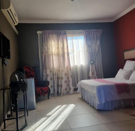 ペンション De Prince Lodge