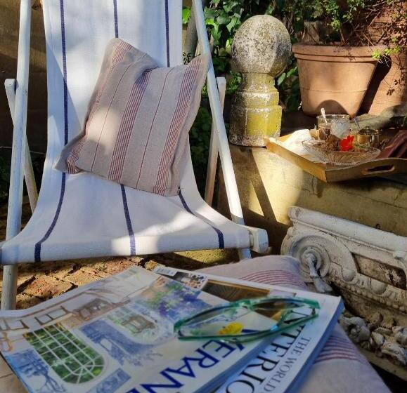 بنسيون The Rooms @ 29 Main Road, Onrus