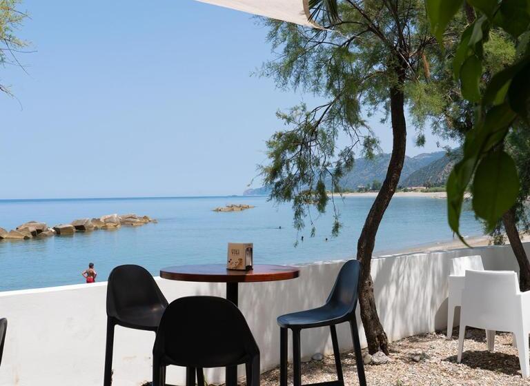 Testa Di Monaco   Basic Beach Accommodations