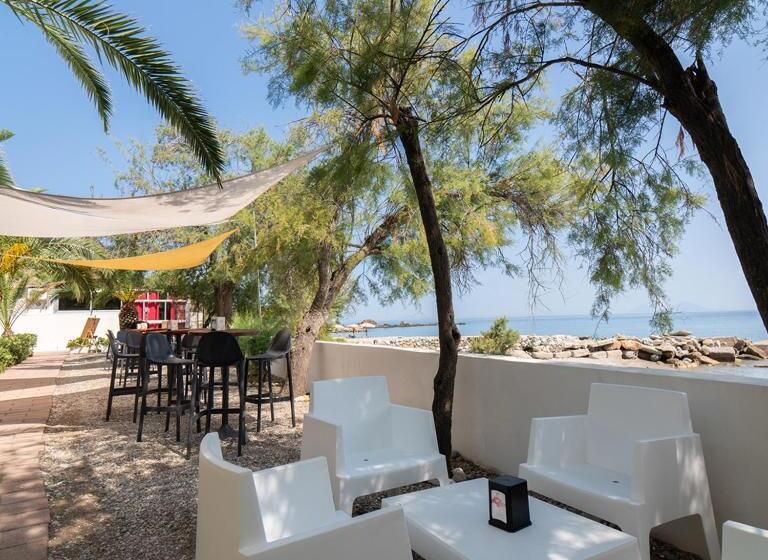 Testa Di Monaco   Basic Beach Accommodations