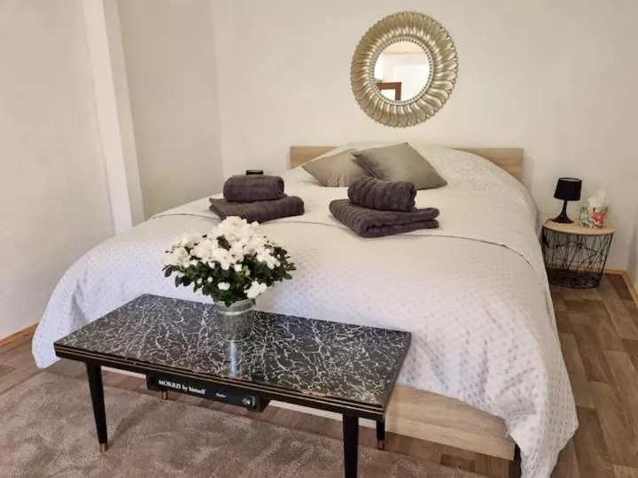 ベッドアンドブレックファースト Tusson Chambres D Hotes Charente