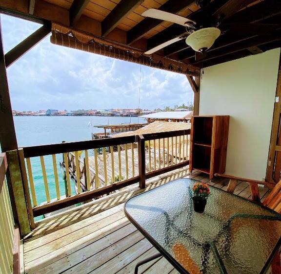 호스텔 Aqua Lounge