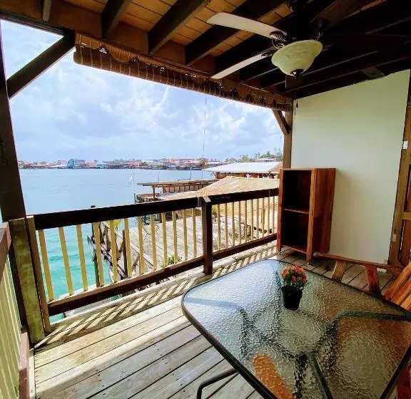 هاستل Aqua Lounge