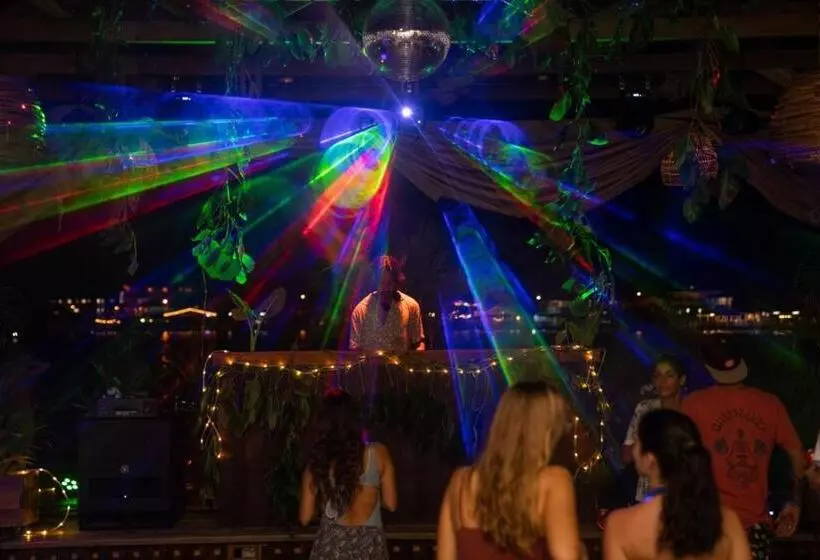 هاستل Aqua Lounge