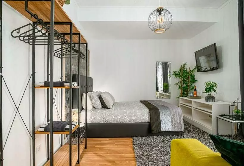 تختخواب و صبحانه Avenue View Rooms