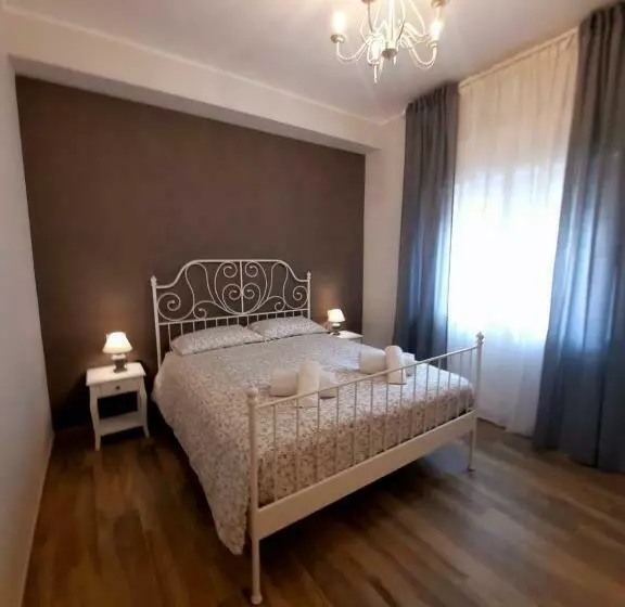 ベッドアンドブレックファースト Casa Pasteur A Due Passi Da Ostuni