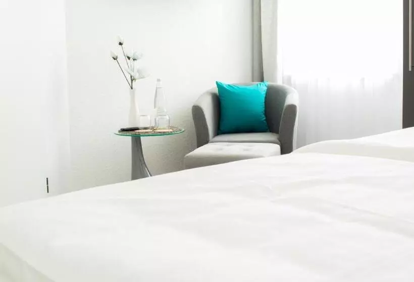 Aamiaismajoitus (B&B) Gästehaus&pension Pinske