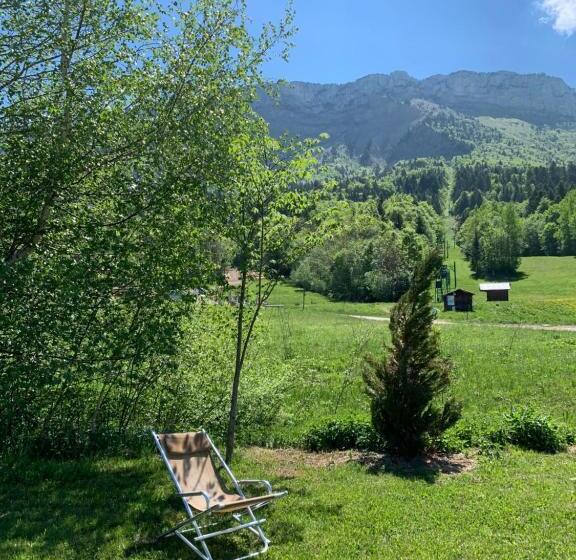 צימר Le Chalet De Plainpalais