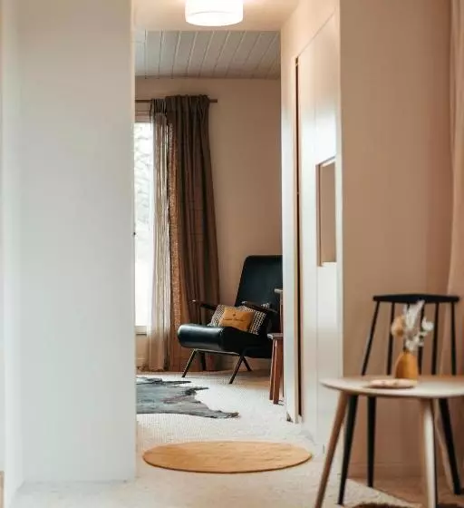 تختخواب و صبحانه Le Chalet De Plainpalais