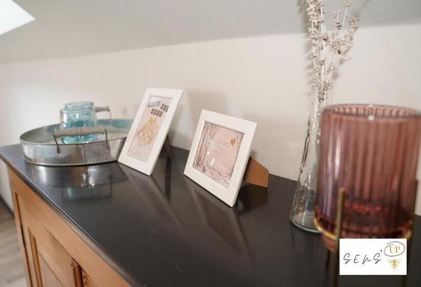 تختخواب و صبحانه Sensup à 5min De Pairi Daiza