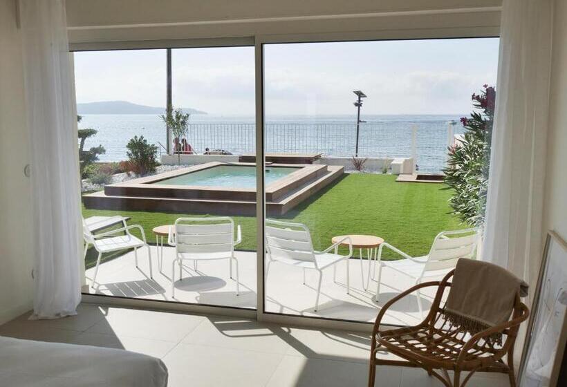 Отель Belle Vue