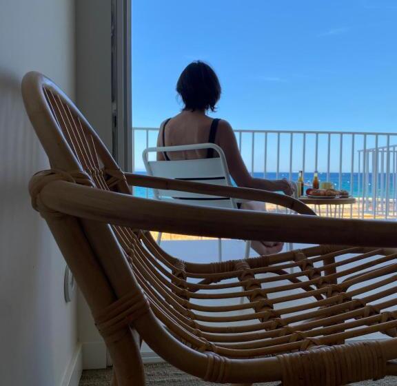 Отель Belle Vue