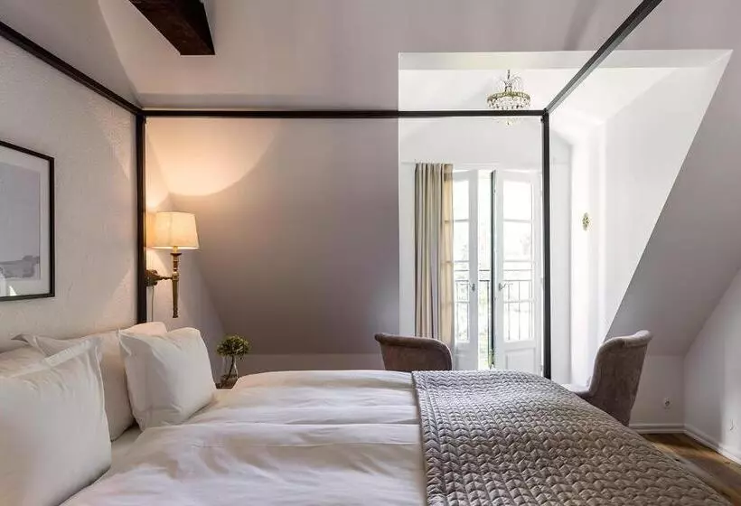 ホテル Ekenäs Gård På österlen