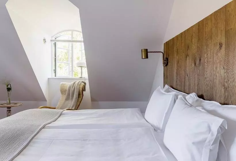 ホテル Ekenäs Gård På österlen