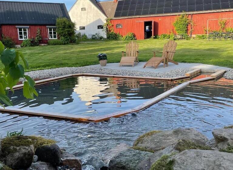 هتل Ekenäs Gård På österlen