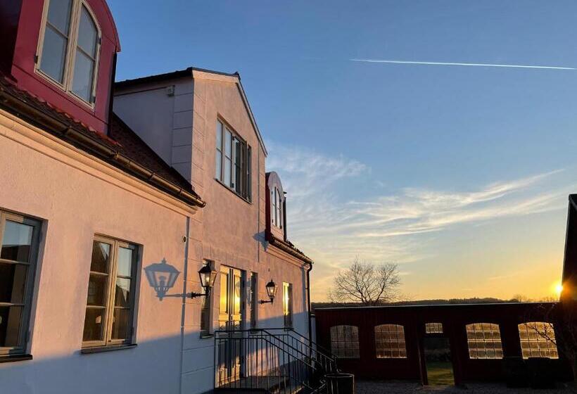 هتل Ekenäs Gård På österlen