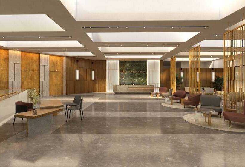 هتل Giralda Center