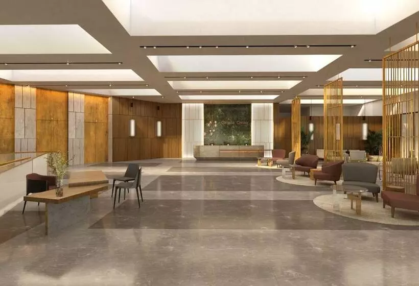 Hotelli Giralda Center