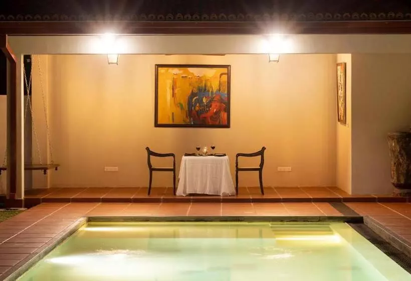 ホテル Jetwing Mahesa Bhawan