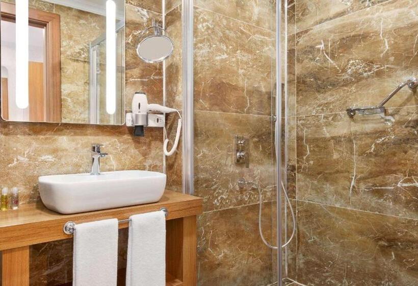 Hotel Ramada By Wyndham Elbistan