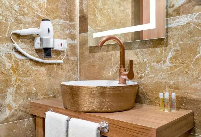 Hotelli Ramada By Wyndham Elbistan