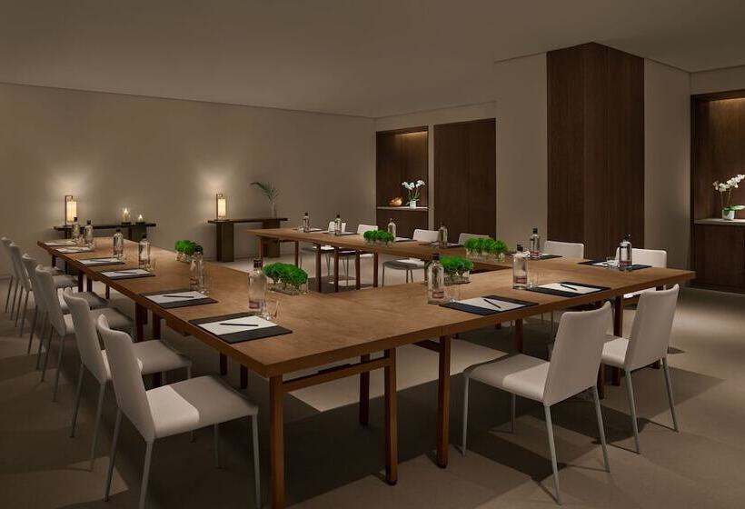 هتل The Madrid Edition