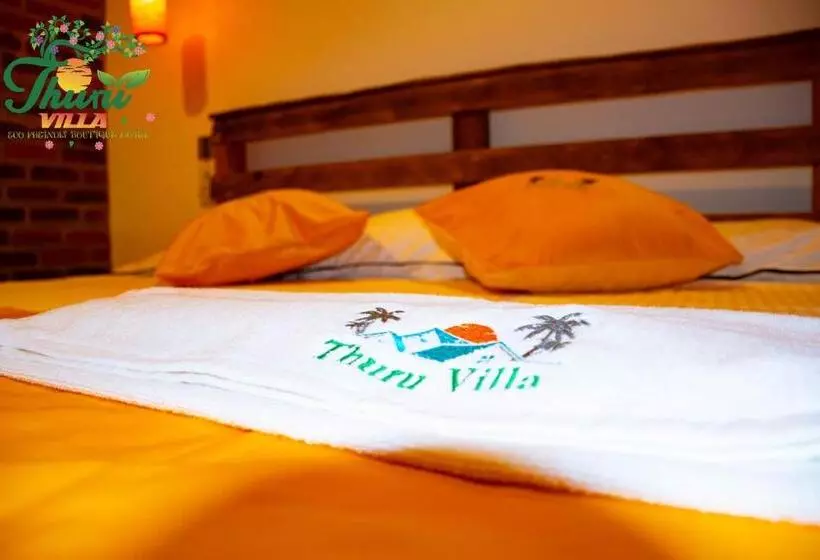ホテル Thuru Villa
