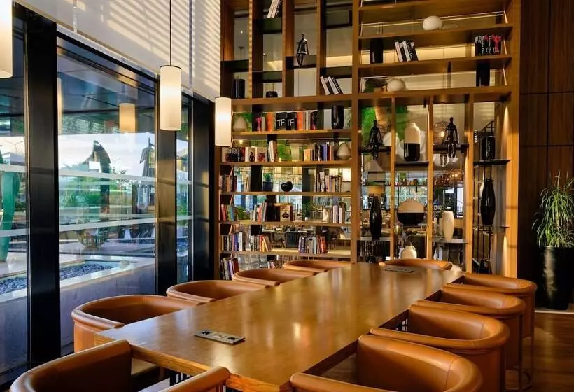 Hotelli Tunis Marriott