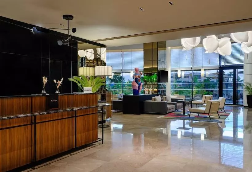 Hotelli Tunis Marriott